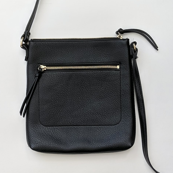 Old Navy Handbags - Crossbody